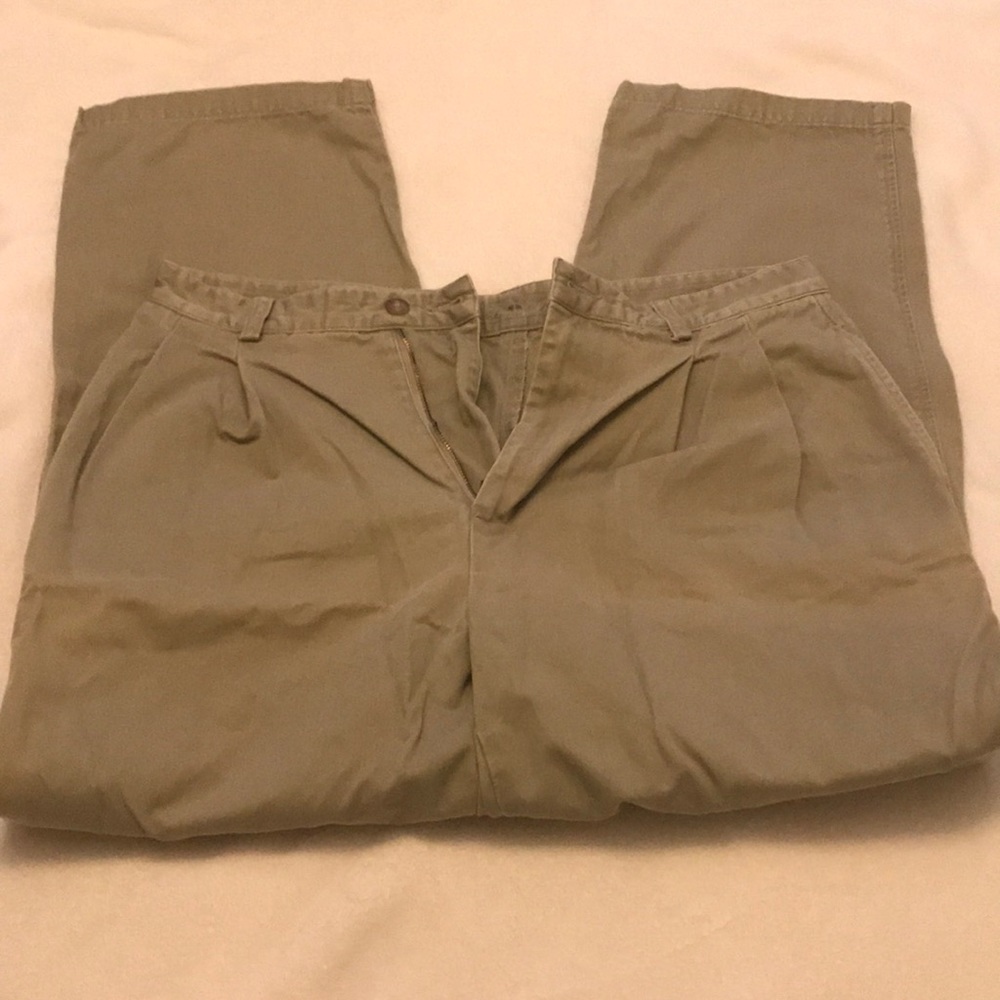 Brooks Brothers 33x30 Khakis